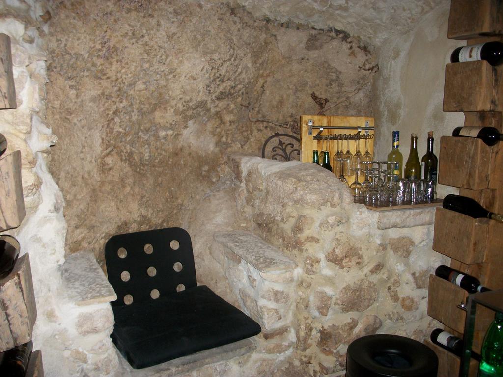 La Loggia Di Federico Hotel Navelli Екстериор снимка